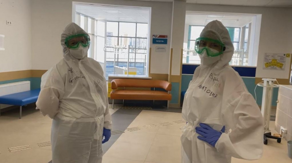 Самарские медики начали получать допвыплаты за работу с COVID-19 в праздники