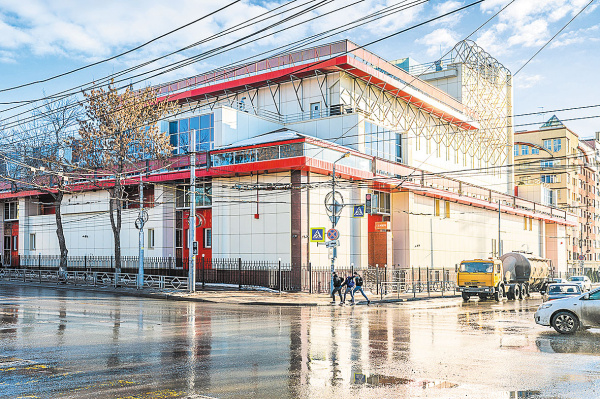 Ответный визит: в "СамАрте" началась неделя Иркутского театра юного зрителя имени Вампилова