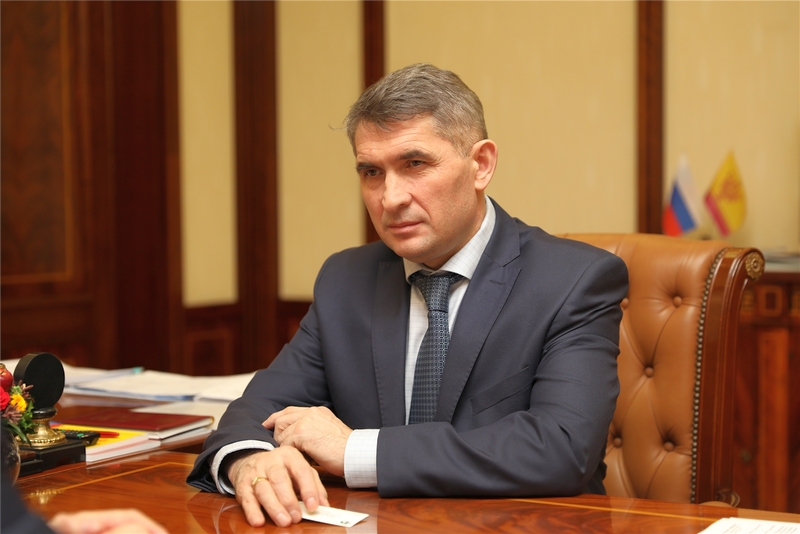 Глава Чувашской Республики поздравил самарцев с Днем губернии 