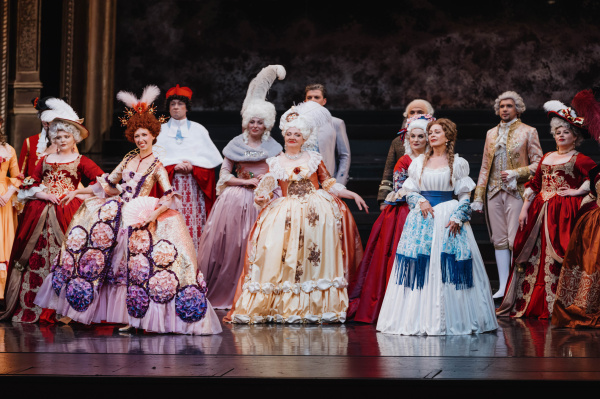 Постановка в 400 костюмах откроет сезон оперного театра в Самаре в сентябре 2024 года