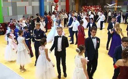 Рождественский бал. Хорошие новости Волжского района