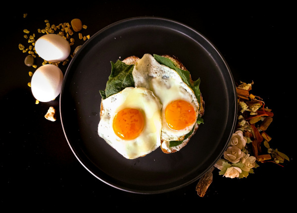 В преддверии Пасхи диетолог назвал суточную норму потребления яиц в день