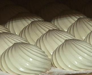 Роспотребнадзор дал рекомендации по выбору сладкого новогоднего подарка