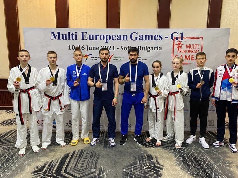 Сборная команда Самарской области по тхэквондо завоевала медали на турнире в Болгарии