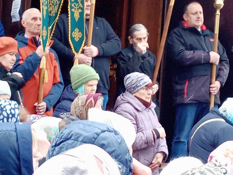 "С молитвой о защитниках страны": православные отмечают праздник в честь Казанской иконы Божией Матери
