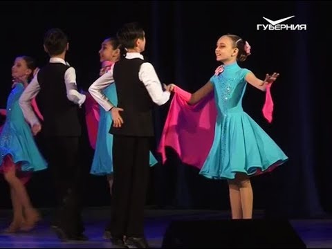 20 танцевальных коллективов представили свое творчество на фестивале "Весенний вальс" в Самаре