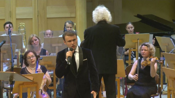 Самарская филармония закрыла 80-й сезон программой к 100-летию Астора Пьяццоллы