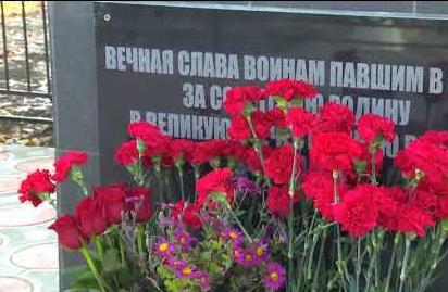 В Переволоках открыли памятник погибшим в Великой Отечественной войне