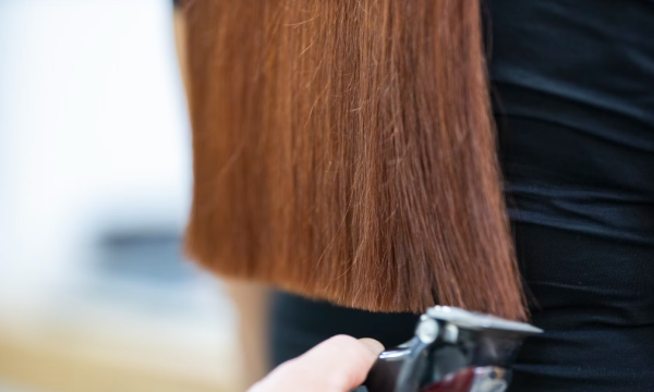 Медик рассказал, как не подхватить грибковые инфекции в парикмахерской