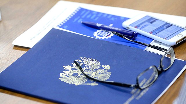 В Госдуме намерены рассмотреть вопрос о ратификации договоров о дружбе и взаимопомощи с ЛНР и ДНР 