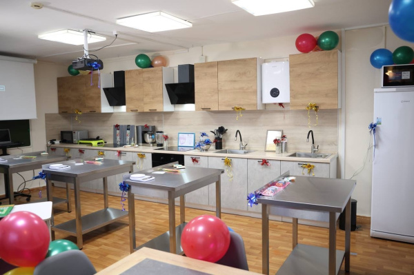 Вкус жизни: в школе-интернате открылась кулинарная мастерская