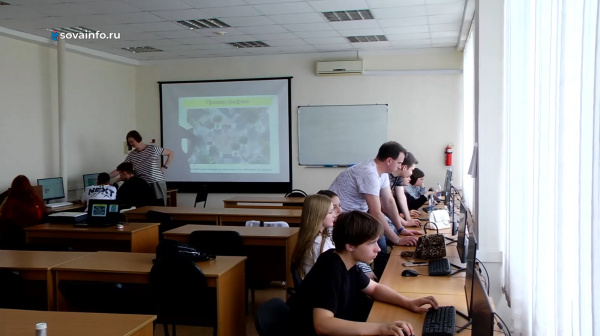 Школьники из ЛНР приехали в Тольятти на Университетские смены