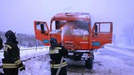 На Южном шоссе в Тольятти загорелся КамАЗ