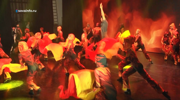 В Самаре детский музыкальный театр "Задумка" представил постановку о космических путешествиях