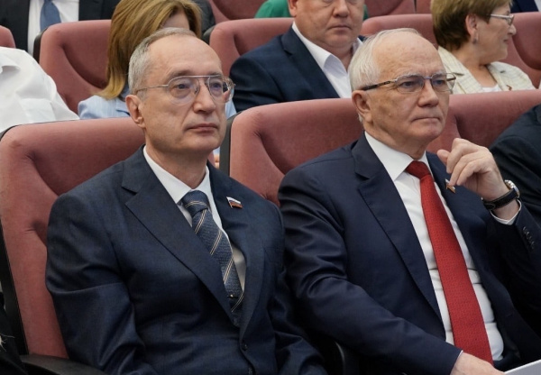 Слова не разошлись с делом: сенаторы от Самарской области - о Послании губернатора