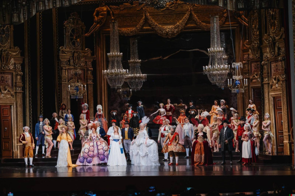 Во что одеты "Сказки Гофмана": в Самаре прошел показ театральных костюмов