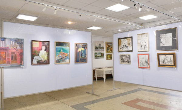 В Самаре открылась выставка Наталии Какошкиной "Жизнь прекрасна"