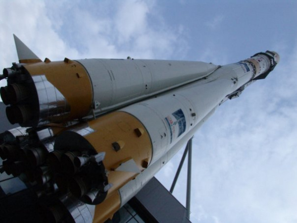 Дмитрий Азаров и Ольга Любимова обсудили перспективы развития музея "Самара Космическая"