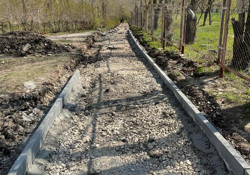 В Кинеле стартовало благоустройство общественных и дворовых территорий