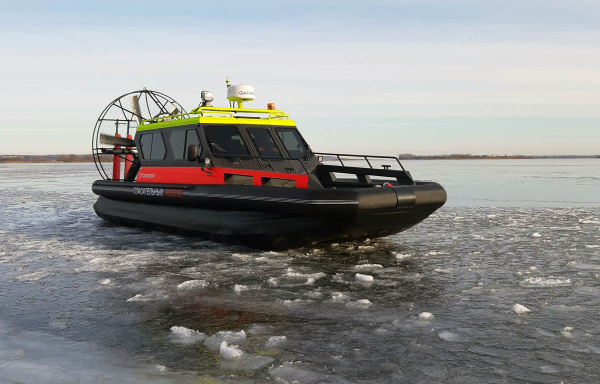 В Самарской области 22 марта двух рыбаков унесло на льдине
