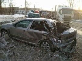 Смертельное ДТП под Жигулевском: грузовик снес пассажирскую «Газель» и иномарку