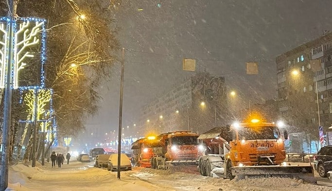 В Самаре коммунальные службы будут бороться со снегопадом всю ночь