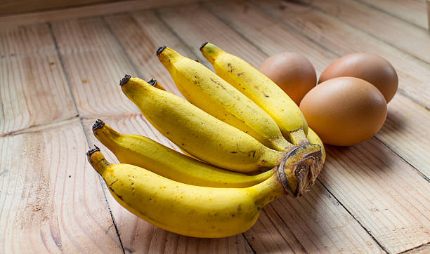 Диетолог объяснила, почему яйца и бананы улучшают настроение 