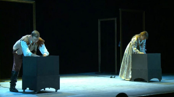 В театре "Самарская площадь" зрители смогут посмотреть спектакль "Два веронца" в новогодние праздники