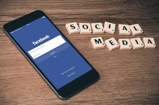 Meta может закрыть Facebook и Instagram в Европе 
