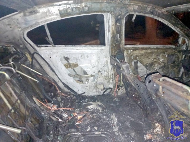 В Самаре мужчина из-за обиды поджег чужую машину