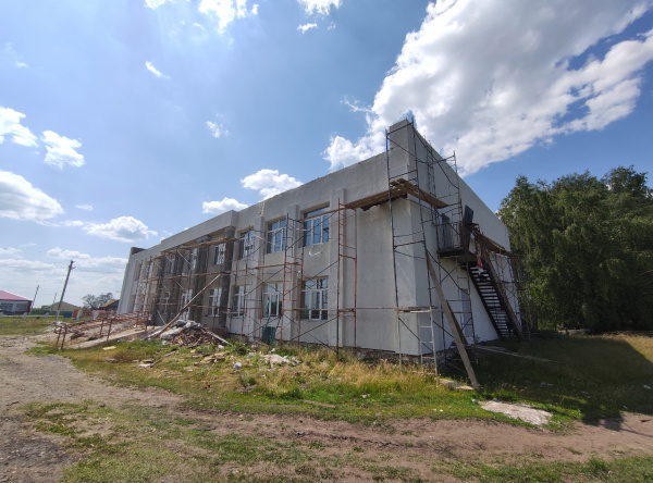В Кошкинском районе капитально обновляют Дом культуры 