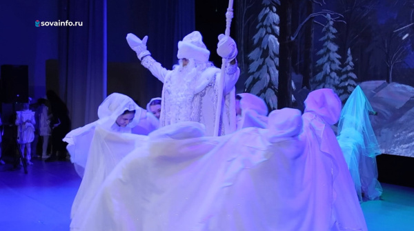 В Тольятти поставили музыкальный спектакль "Морозко"