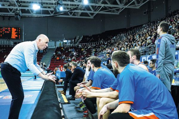 В баскетбольной Самаре может смениться главный тренер