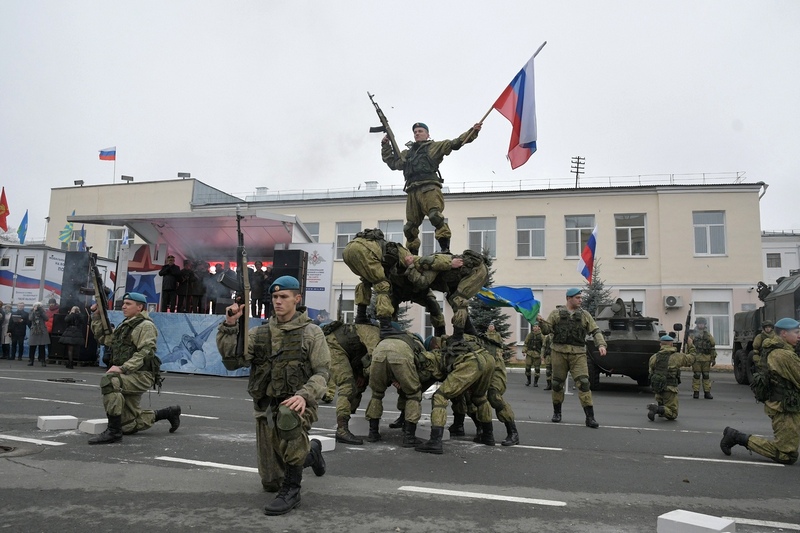 В Самарской области началась отправка новобранцев весеннего призыва в войска 