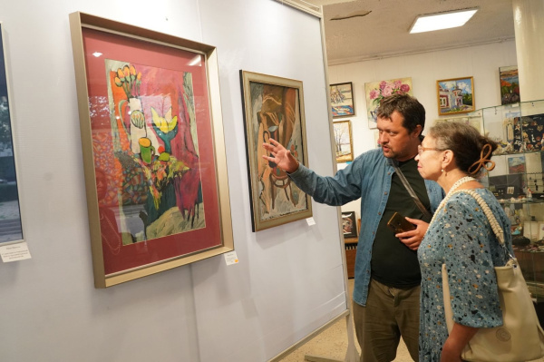 Натюрморты от "Винни-Пуха": в Самаре открылась выставка художника Ивана Шкатова