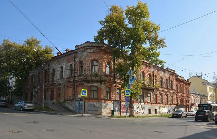 Дмитрий Азаров поручил создать подразделение по развитию исторического поселения в Самаре