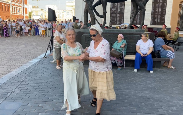 В Самаре стартовал третий сезон летних вечеров духовой музыки