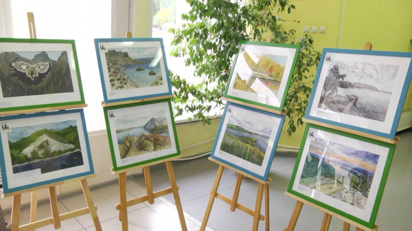Экологическая культура: в Самарской области открыли выставку картин юных художников