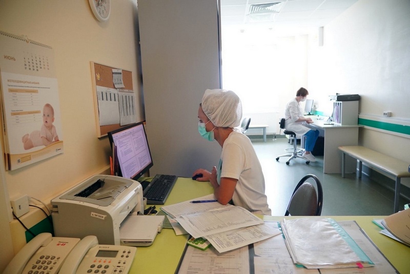 В Новокуйбышевскую больницу трудоустроились 8 молодых врачей 
