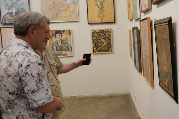 В Самаре проходит выставка художников Николая Шеина и Светланы Щегловой