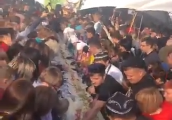 В Самаре на площади Куйбышева приготовили 24-метровую шаурму