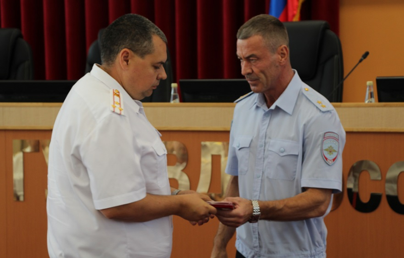 В ГУ МВД России по Самарской области наградили лучших сотрудников