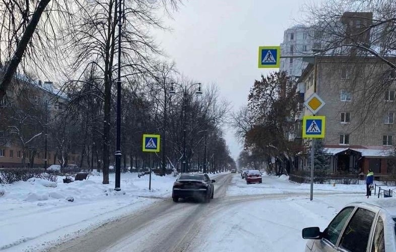 В Тольятти ищут водителя, который сбил девушку и скрылся