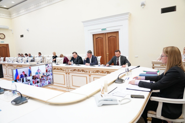Дмитрий Азаров утвердил программу модернизации инфраструктуры ЖКХ Самарской области
