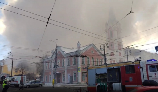 Для пострадавших при пожаре на Некрасовской в Самаре организуют пункты временного размещения