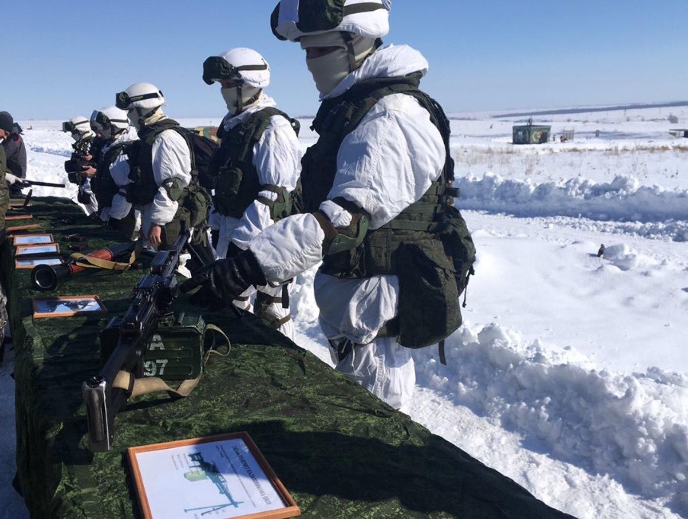 Дмитрий Азаров принял участие в сборах по весеннему призыву в Рощинском