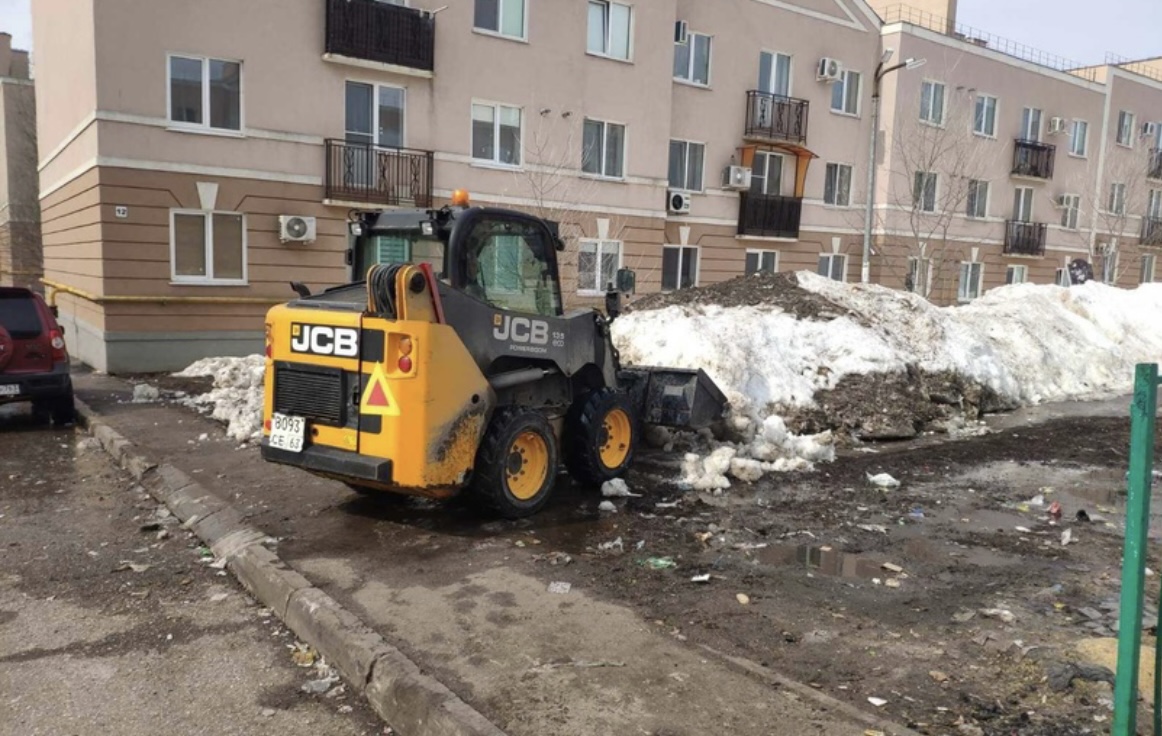 В самаре проходит. Уборка мусора в Самаре. Самарский район Самара.