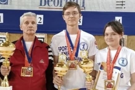 Спортсмены из Самарской области завоевали 6 медалей на чемпионате мира по метанию ножа