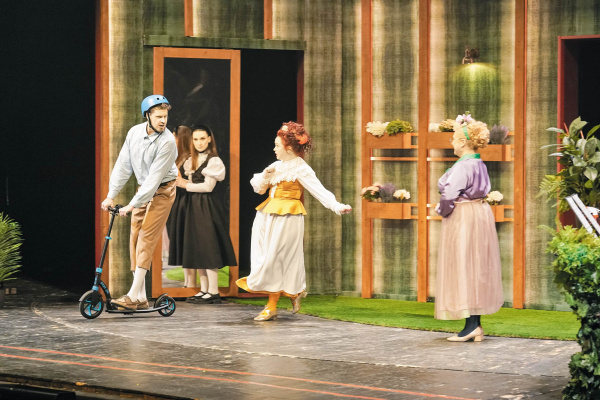 "Семейка Аддамс" приедет из Тюмени: в Самаре пройдет II Большой театральный фестиваль