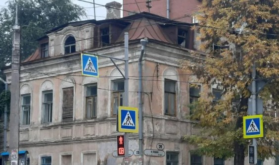 В Самаре объект культурного наследия на Комсомольской, где недавно был пожар, оградят от людей